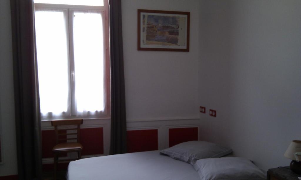 Select Hotel Le Mans Room photo